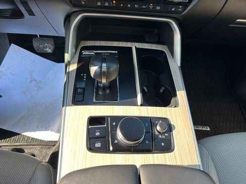 Used 2025 MAZDA CX-70 3.3 Turbo w/ Premium Package AWD/4WD image 17