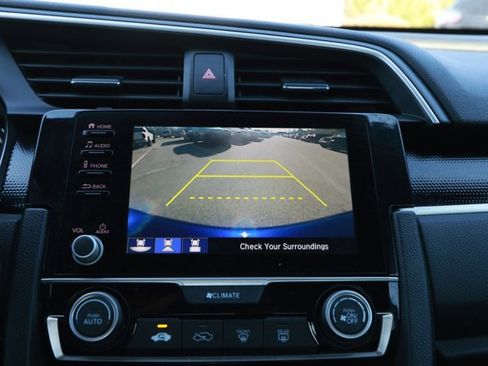 Used 2020 Honda Civic Sport image 17