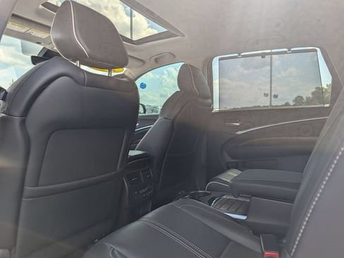 Used 2019 Acura MDX w/ Advance Package FWD image 17