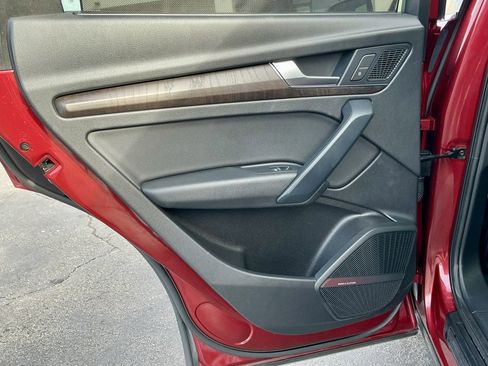 Used 2018 Audi Q5 2.0T Premium Plus w/ Premium Plus Package image 30