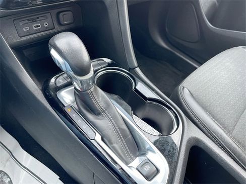 Certified 2022 Buick Encore GX Select w/ Advanced Technology Package image 15