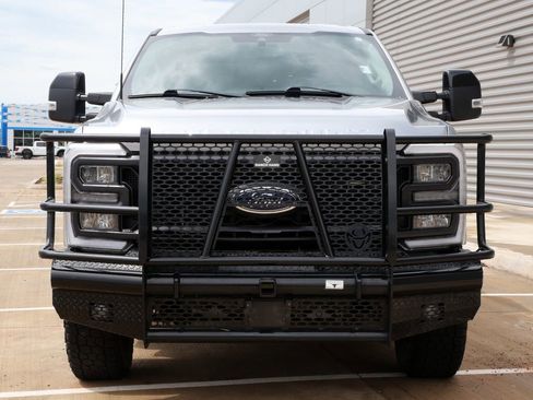 Used 2024 Ford F250 Lariat w/ Sport Appearance Package AWD/4WD image 4