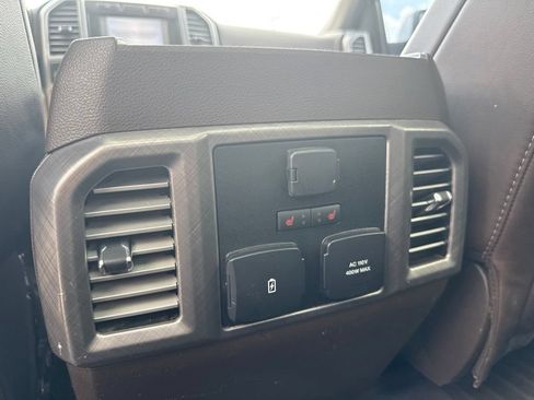 Used 2019 Ford F150 Limited AWD/4WD image 12