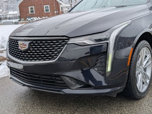 Used 2020 Cadillac CT4 Luxury w/ Sun And Sound Package image 15