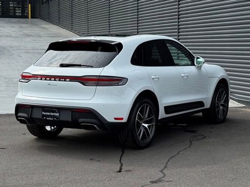 New 2026 Porsche Macan image 7