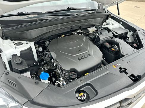 Used 2025 Kia Telluride S FWD image 24