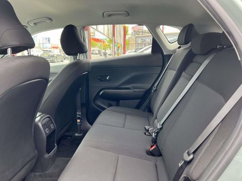 Certified 2024 Hyundai Kona SEL w/ Convenience Package image 14