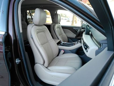 Used 2020 Lincoln Aviator Reserve w/ Equipment Group 201A image 23