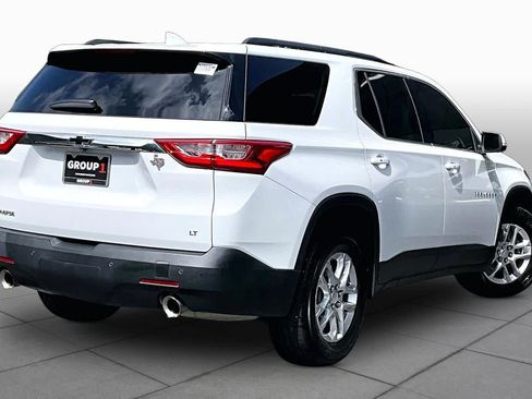Used 2021 Chevrolet Traverse LT FWD image 13