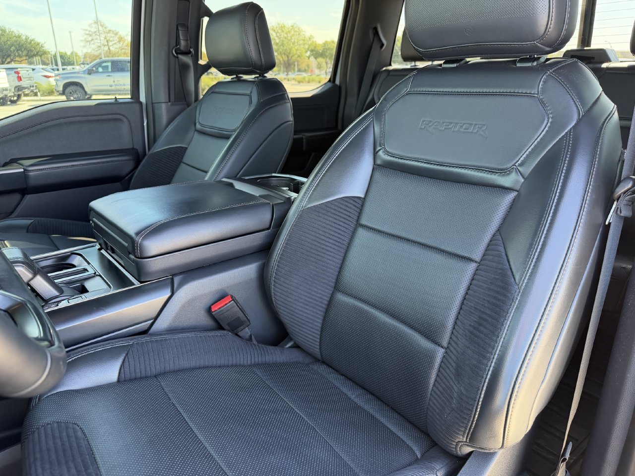 Used 2023 Ford F150 Raptor w/ Raptor 37 Performance Package AWD/4WD image 24