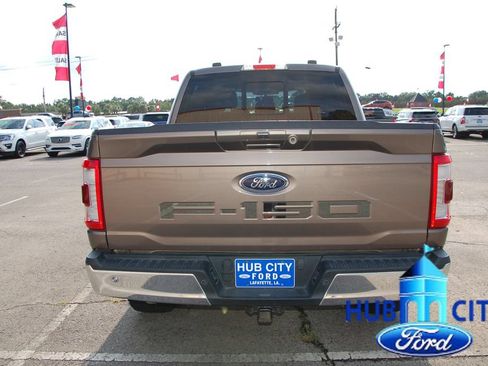 Used 2022 Ford F150 Lariat w/ FX4 Off-Road Package AWD/4WD image 4