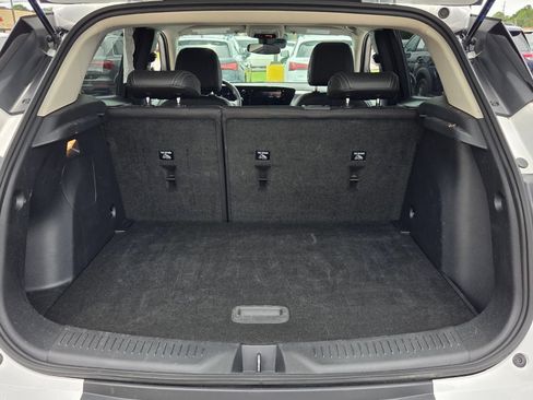 Used 2025 Buick Encore GX Preferred FWD image 11