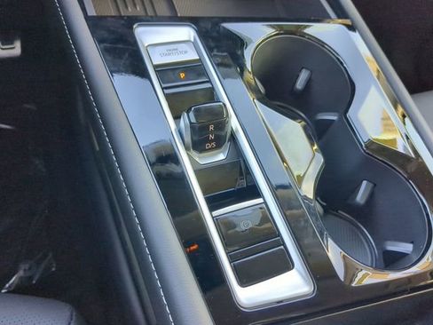 New 2026 Volkswagen Atlas SEL Premium R-Line AWD/4WD image 29