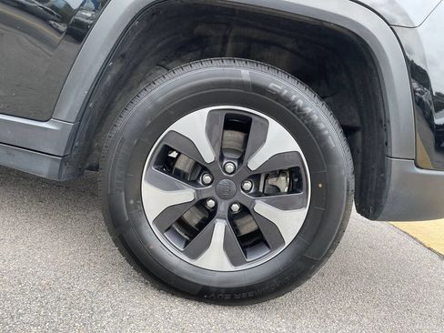 Certified 2024 Jeep Grand Cherokee Limited 4xe AWD/4WD image 10