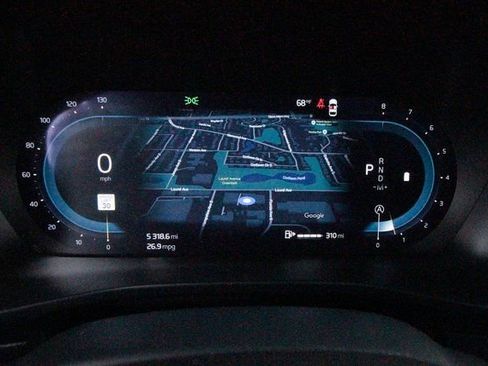 Certified 2025 Volvo XC40 B5 Core image 19