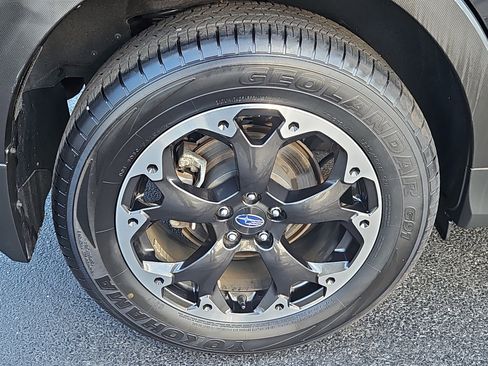 Certified 2023 Subaru Crosstrek 2.0i Premium image 24