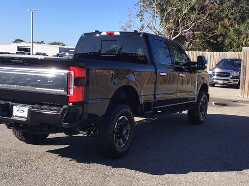 Certified 2024 Ford F250 Platinum w/ Tremor Off-Road Package image 5