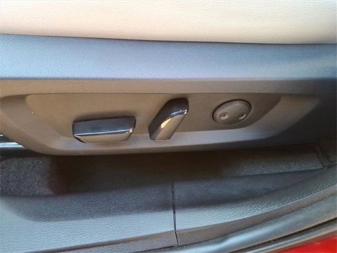 Used 2022 Mitsubishi Outlander SEL image 19