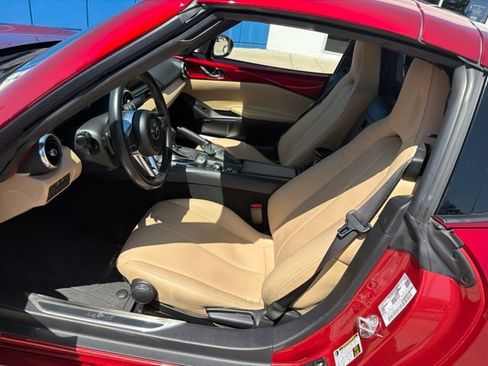 Used 2019 MAZDA MX-5 Miata RF Grand Touring RWD image 12