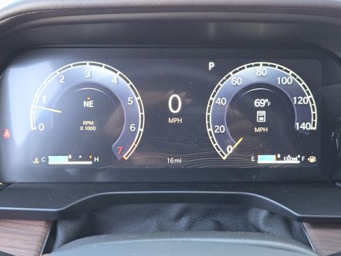 New 2025 Jeep Grand Cherokee L Summit image 13