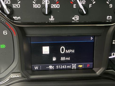 Used 2022 GMC Sierra 1500 AT4 w/ AT4 Premium Package image 17