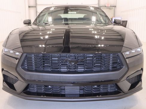 New 2025 Ford Mustang Premium image 3