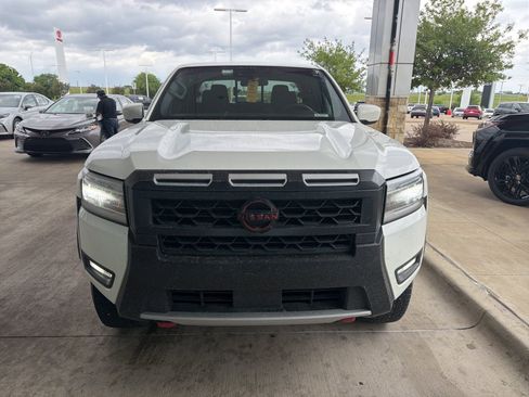 Used 2025 Nissan Frontier PRO-4X AWD/4WD image 22