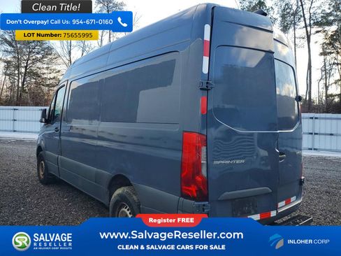 Used 2019 Mercedes-Benz Sprinter 144 image 3
