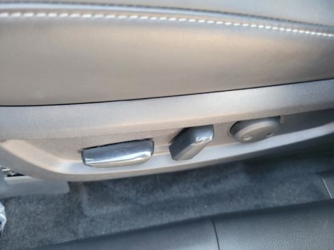 Certified 2025 INFINITI QX50 Pure image 25