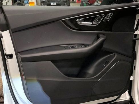 Certified 2025 Audi Q8 Premium w/ Black Optic Package image 23