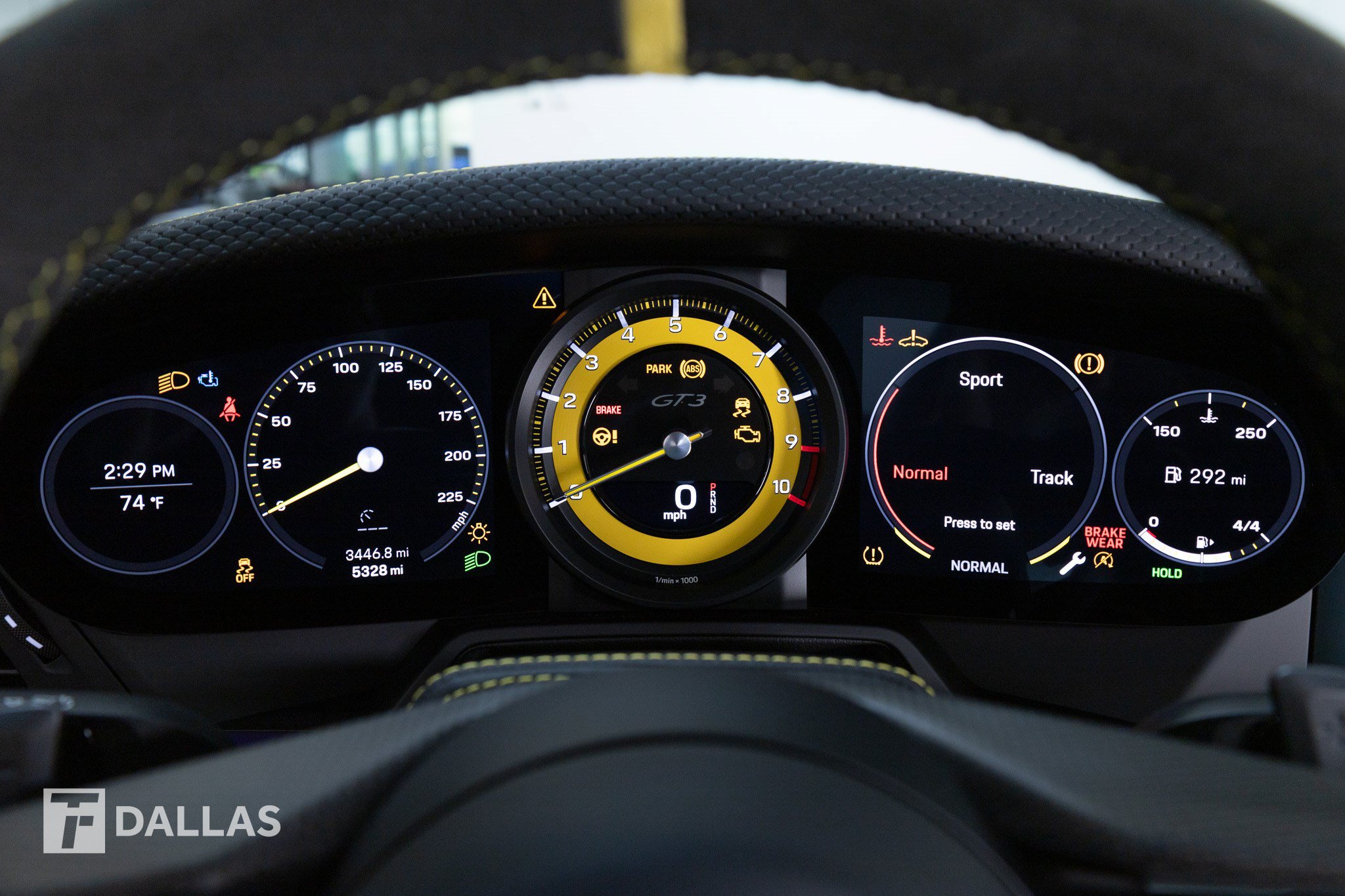 Used 2022 Porsche 911 GT3 RWD image 31
