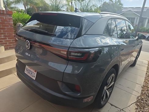 Used 2023 Volkswagen ID.4 Pro S RWD image 5