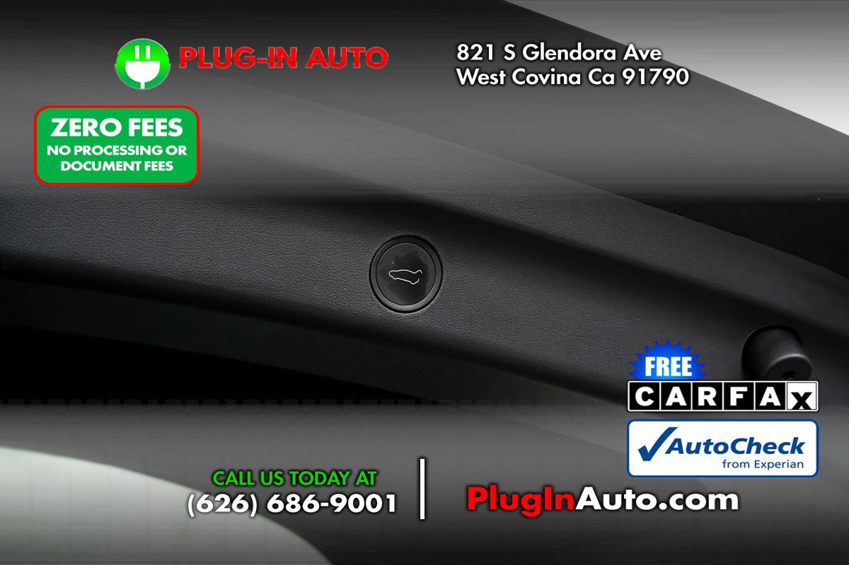 Used 2023 Tesla Model Y Performance AWD/4WD image 15