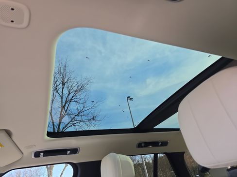 New 2026 Land Rover Range Rover SE AWD/4WD image 29