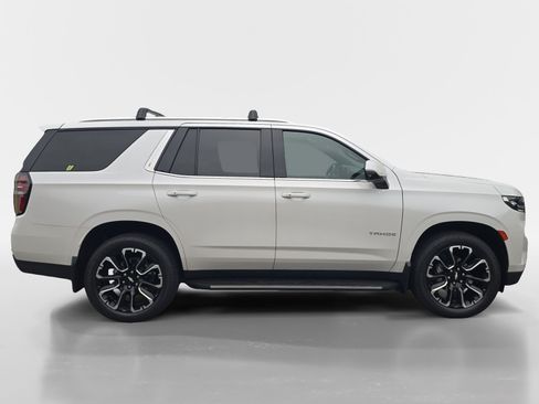 Used 2023 Chevrolet Tahoe LT w/ Luxury Package AWD/4WD image 7