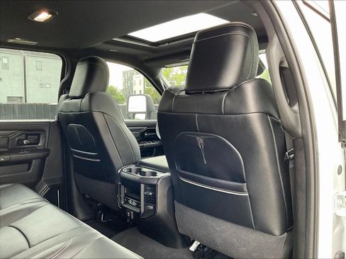 Used 2024 RAM 2500 Limited AWD/4WD image 47