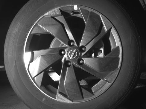 Used 2025 Nissan Rogue SV image 13