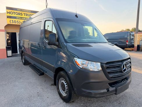Used 2019 Mercedes-Benz Sprinter 170 image 10