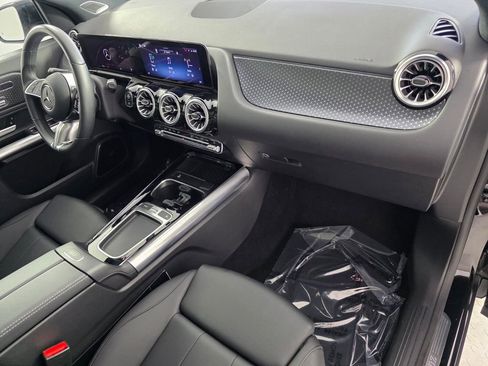 Certified 2025 Mercedes-Benz GLA 250 GLA 250 image 32