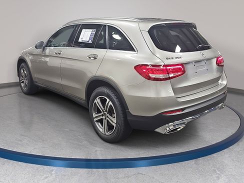 Used 2019 Mercedes-Benz GLC 300 4MATIC image 7