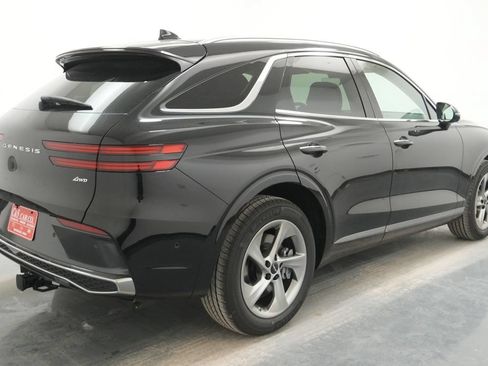 New 2026 Genesis GV70 2.5T Advanced w/ G1 Accessory Package AWD/4WD image 8