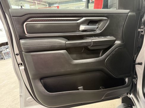 Used 2025 RAM 1500 Big Horn AWD/4WD image 18