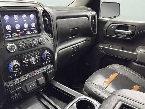 Used 2021 GMC Sierra 1500 AT4 w/ AT4 Premium Package image 20