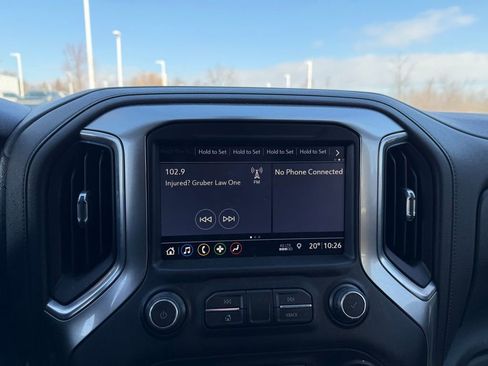 Used 2019 Chevrolet Silverado 1500 RST image 18