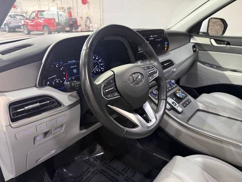 Used 2022 Hyundai Palisade SEL w/ Premium Package AWD/4WD image 13