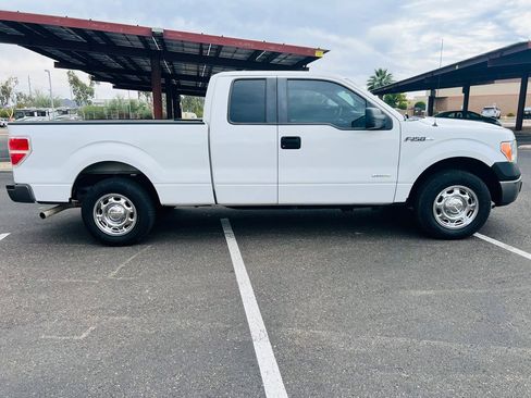 Used 2014 Ford F150 XL w/ Trailer Tow Package image 6