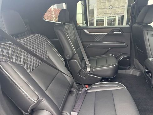 New 2026 GMC Acadia Denali w/ Super Cruise Package AWD/4WD image 30