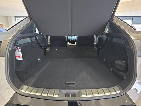 New 2026 Lexus RZ 450e AWD image 33