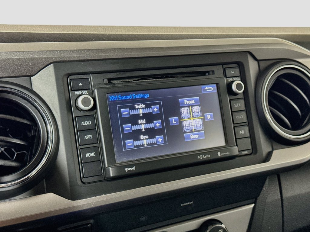 Used 2019 Toyota Tacoma SR5 AWD/4WD image 21