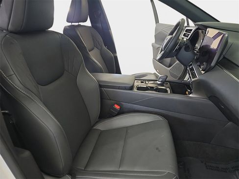 Used 2025 Lexus RX 350h image 10